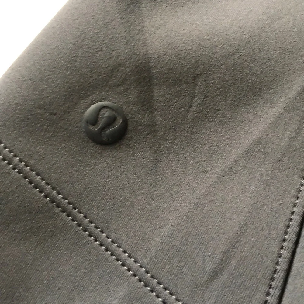 Lululemon Jacket - Picture 9 of 9